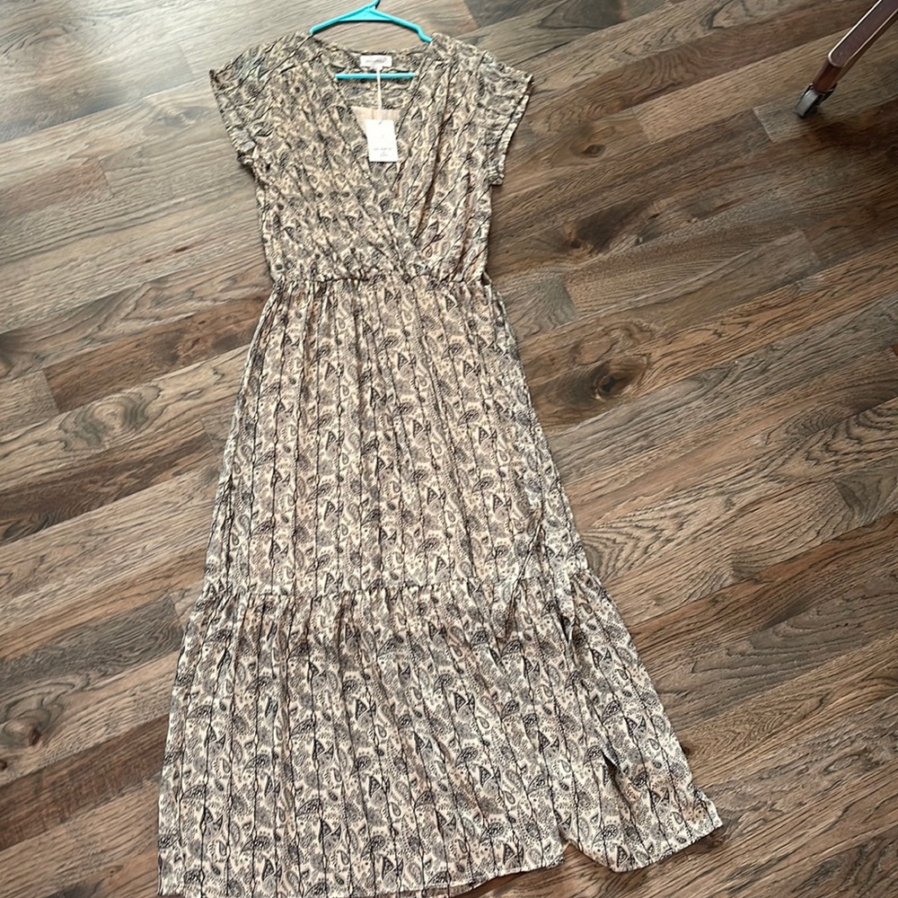 Maxi dress size medium
